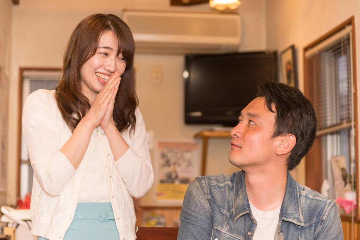 호스트바에서-고객을-대하는-방법과-서비스의-특징은-무엇인가요